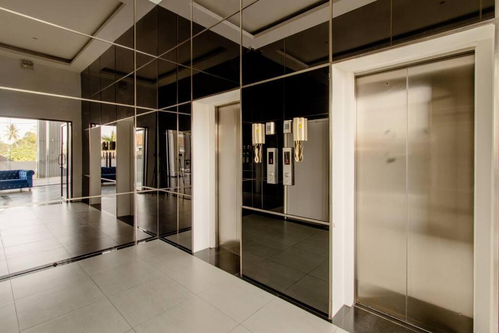 The Aristo 2 Condo Surin Beach Экстерьер фото